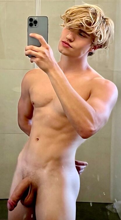 xxxblondishcock.jpg