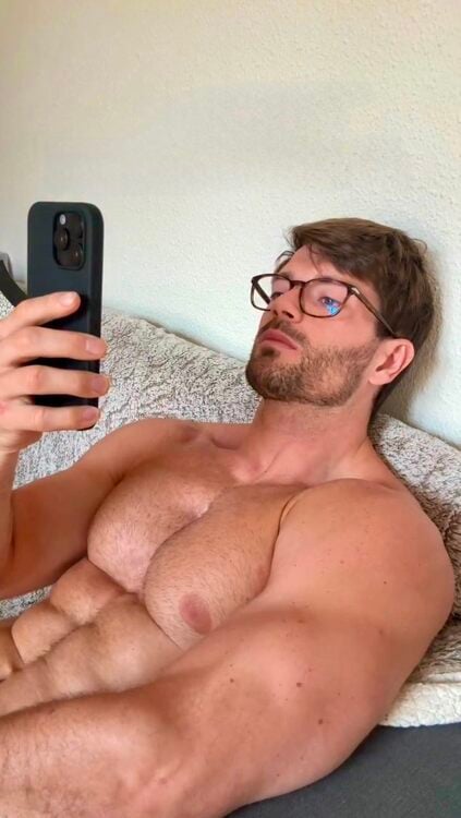 xxxglassesiphone.jpg