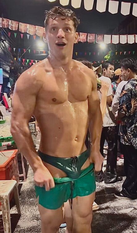 xxxgreenporn.jpg