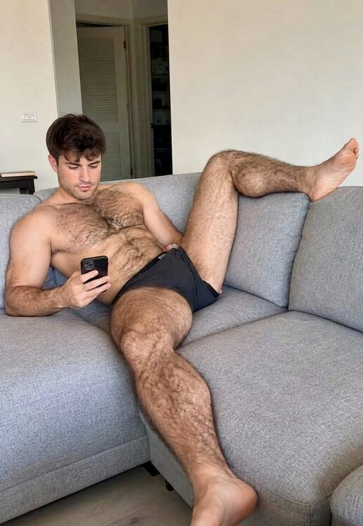 xxxhairyoncouch.jpg