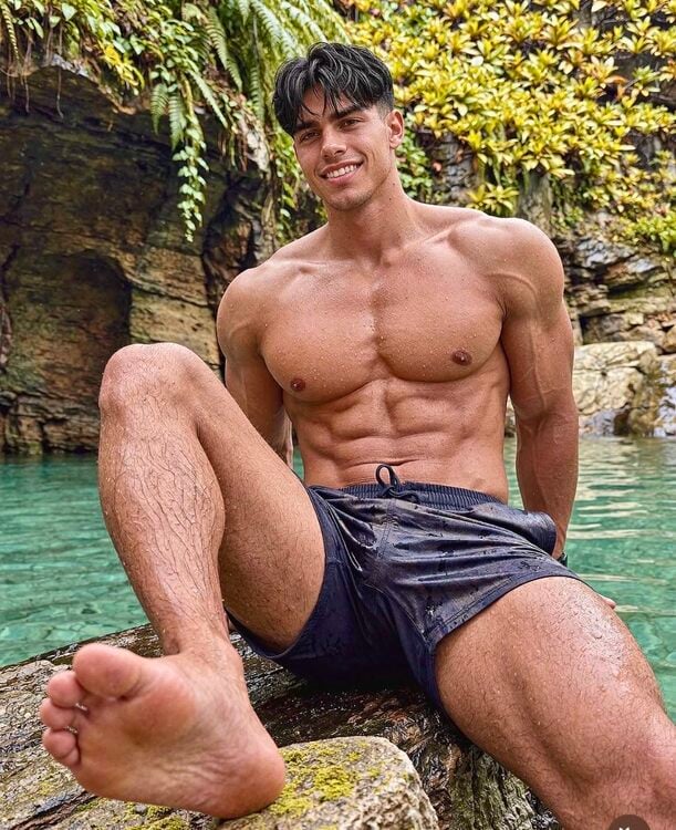 xxxoutdoors&foot.jpg