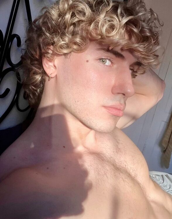 xxxsoncurly.jpg