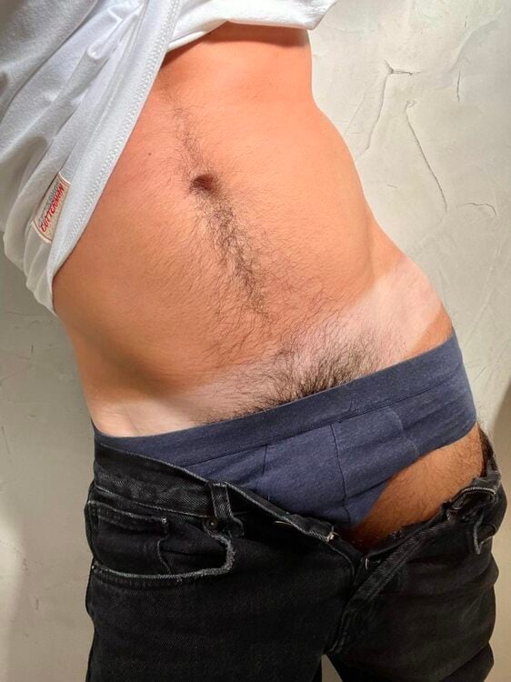 xxxtanlinepubes.jpeg