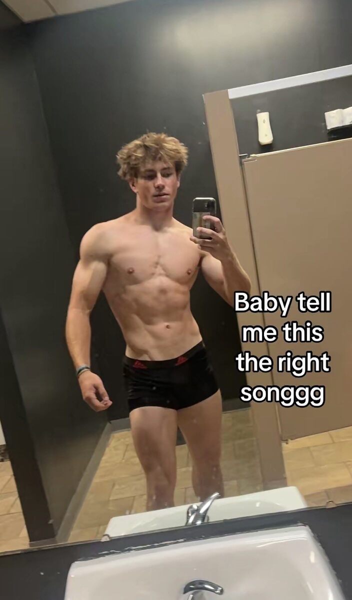 large.HPY1PzYXgAA9S7o.jpg.cc2edf2f3ccb34