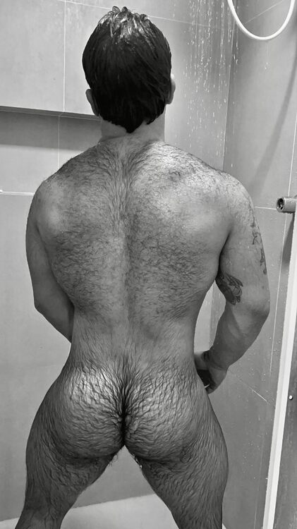 xxxfuzzybutt.jpg