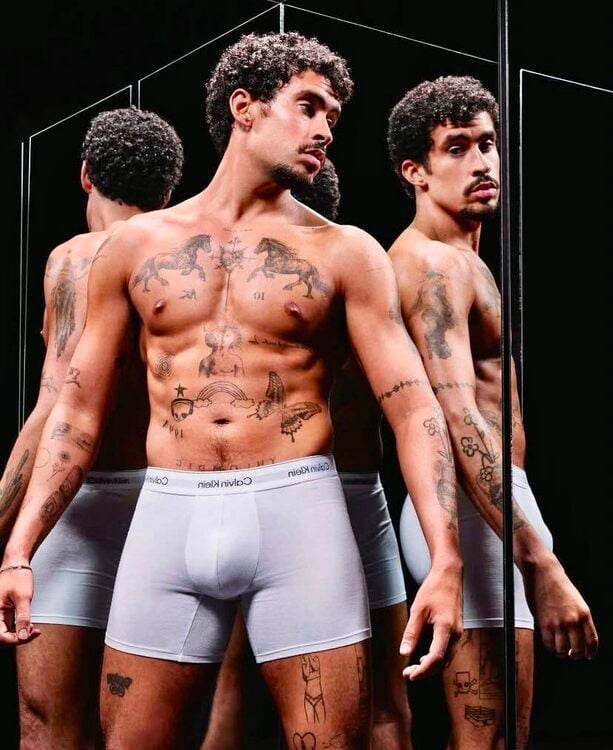 xxxmirrorbunny3.jpg