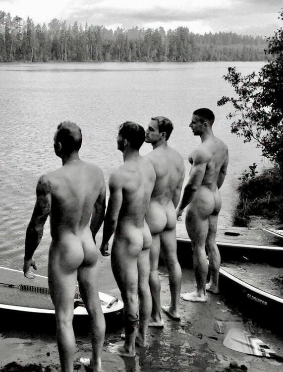 xxxoutdoorquartet.jpg