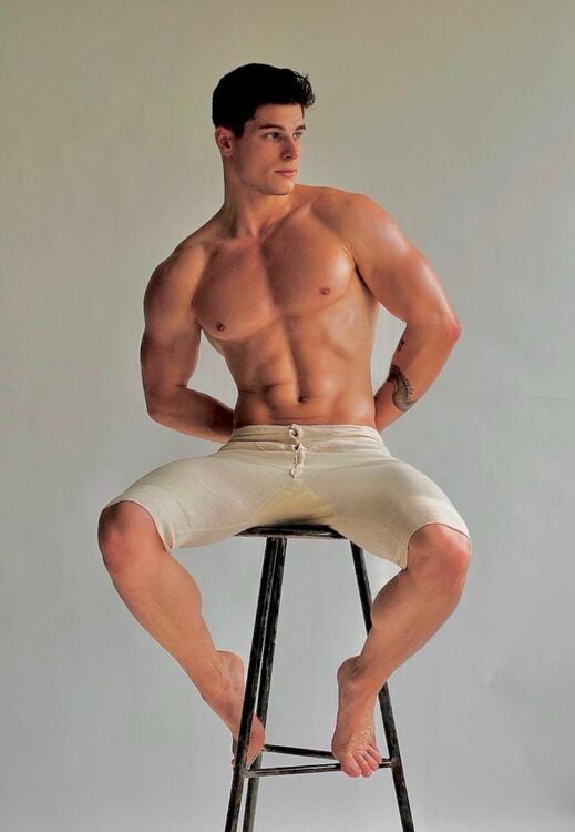xxxpedestal stool.jpg