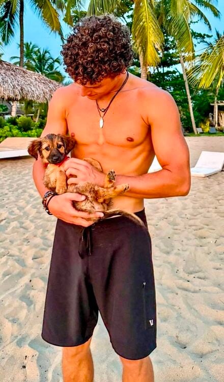 xxxpoochcurly.jpg