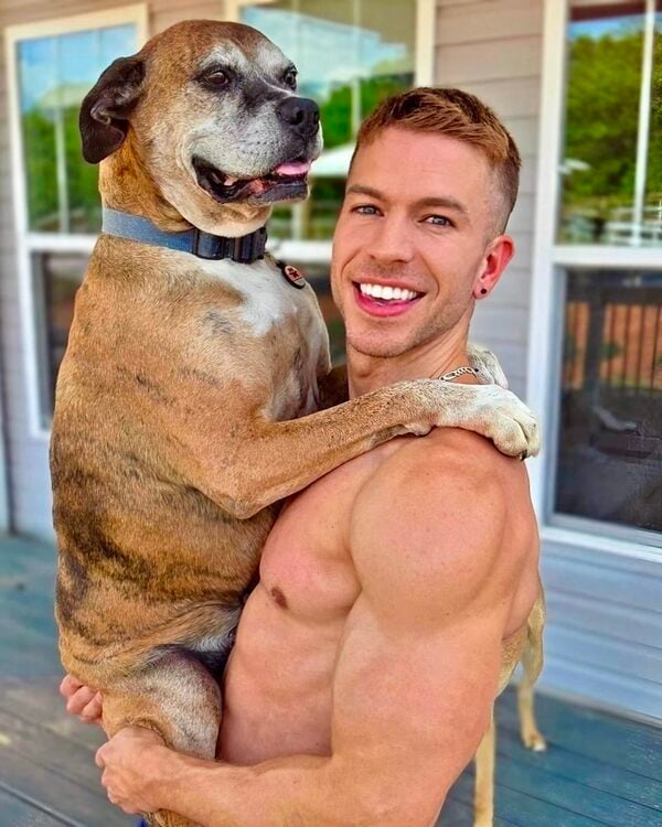 xxxpooch&smile.jpg