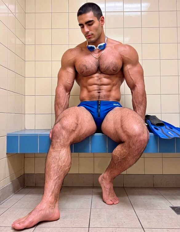 xxxpoolboybench.jpg