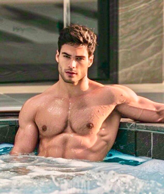 xxxpoolboypecs1.jpg
