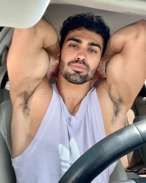 xxxuberarab.jpg