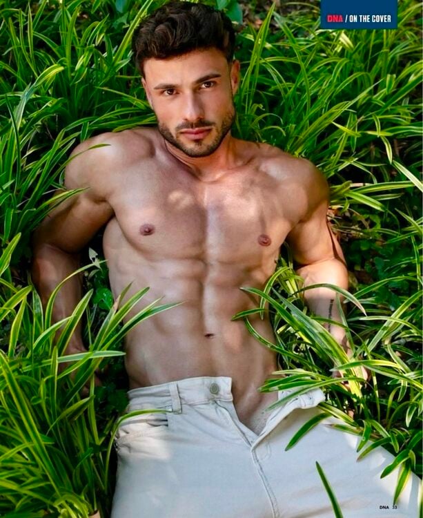 xxxunbuttoned sergio.jpg