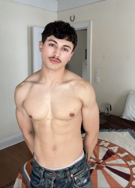 small.HSrxQLUWEAAy4Hm.jpg.595abdb9a78e7d