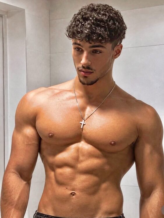 xxxcurly&cross.jpg