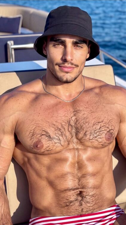 xxxnipples&hat.jpg