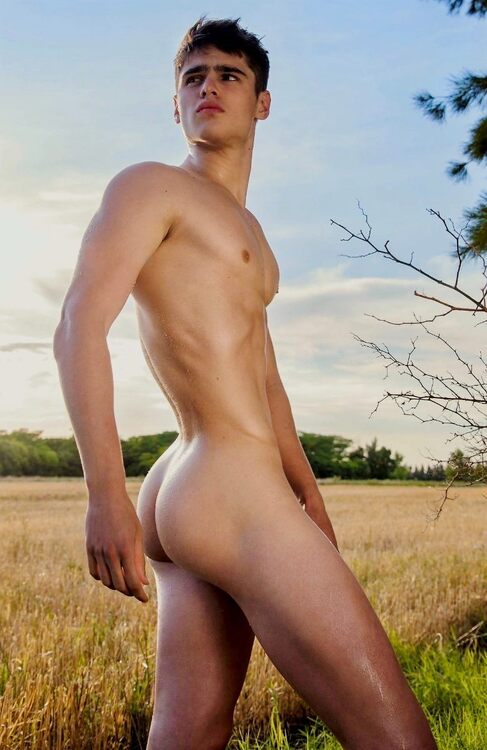 xxxoutdoortwink.jpg