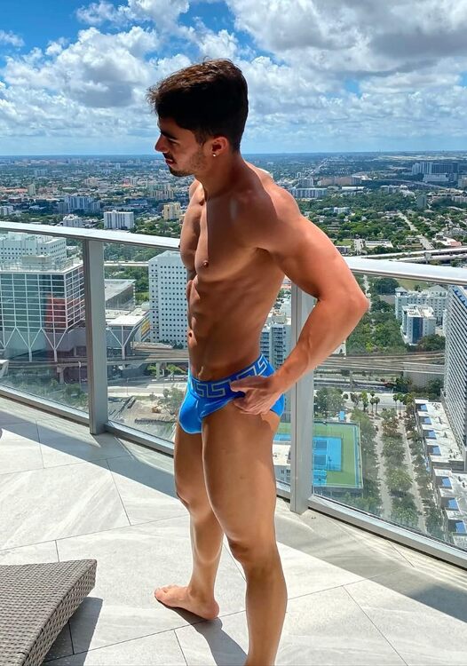 xxxunderweargabe.jpg